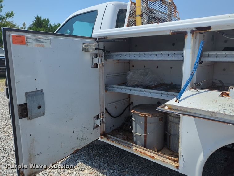 image for item MX9329 2008 Ford F450 Super Duty  utility / service truck