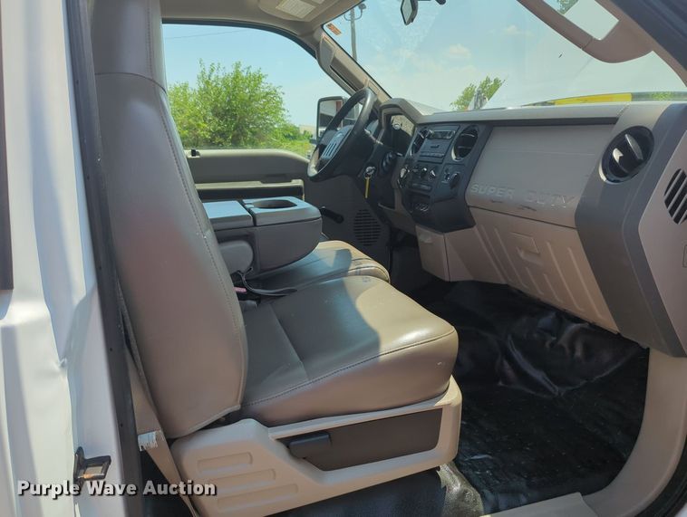 image for item MX9329 2008 Ford F450 Super Duty  utility / service truck