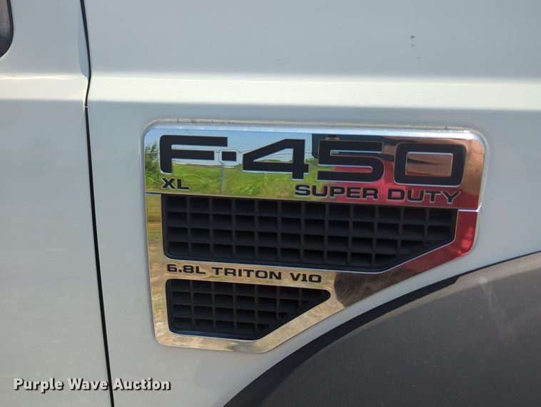 image for item MX9329 2008 Ford F450 Super Duty  utility / service truck