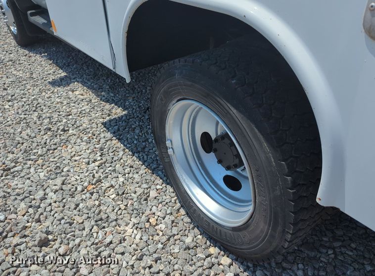 image for item MX9329 2008 Ford F450 Super Duty  utility / service truck