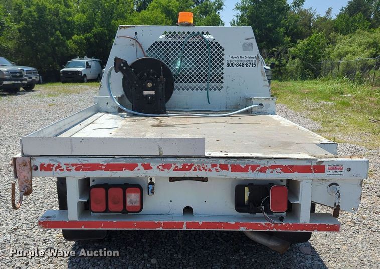 image for item MX9330 2015 Nissan Frontier  King Cab flatbed pickup truck