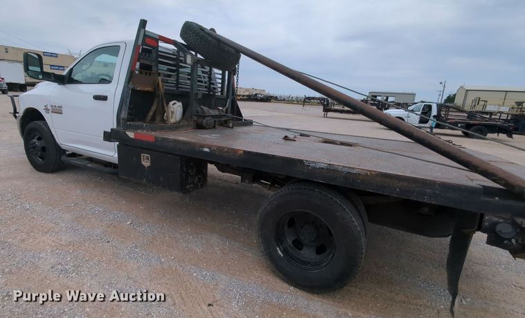 image for item MY9330 2015 Dodge Ram 3500  winch pickup truck