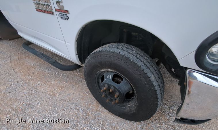 image for item MY9330 2015 Dodge Ram 3500  winch pickup truck