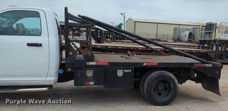 image for item MY9331 2015 Dodge Ram 3500  winch pickup truck