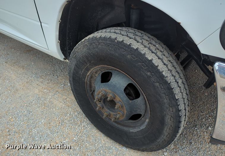 image for item MY9331 2015 Dodge Ram 3500  winch pickup truck