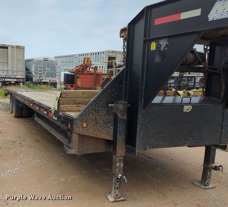 image for item MY9334 2016 MAXXD  equipment trailer