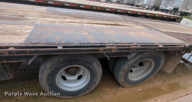 image for item MY9334 2016 MAXXD  equipment trailer