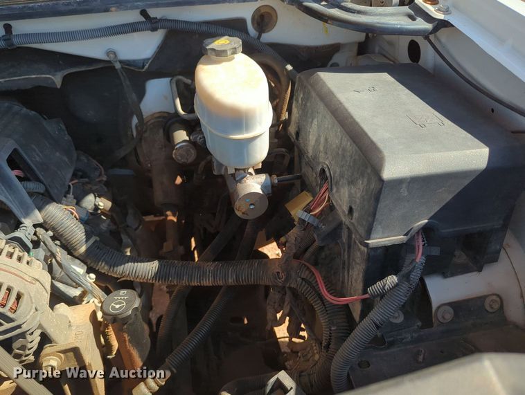 image for item MY9358 2011 Chevrolet Silverado 2500HD  Crew Cab pickup truck