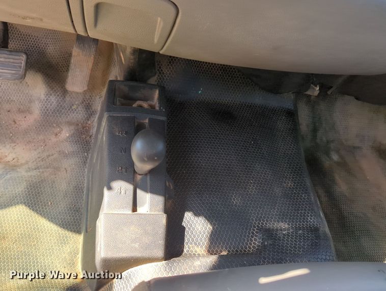 image for item MY9359 2013 GMC Sierra 2500HD  Crew Cab pickup truck