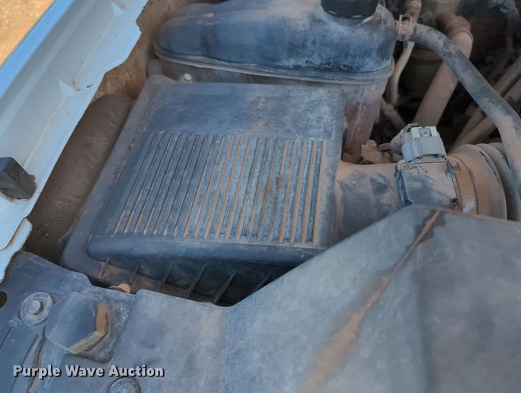 image for item MY9359 2013 GMC Sierra 2500HD  Crew Cab pickup truck