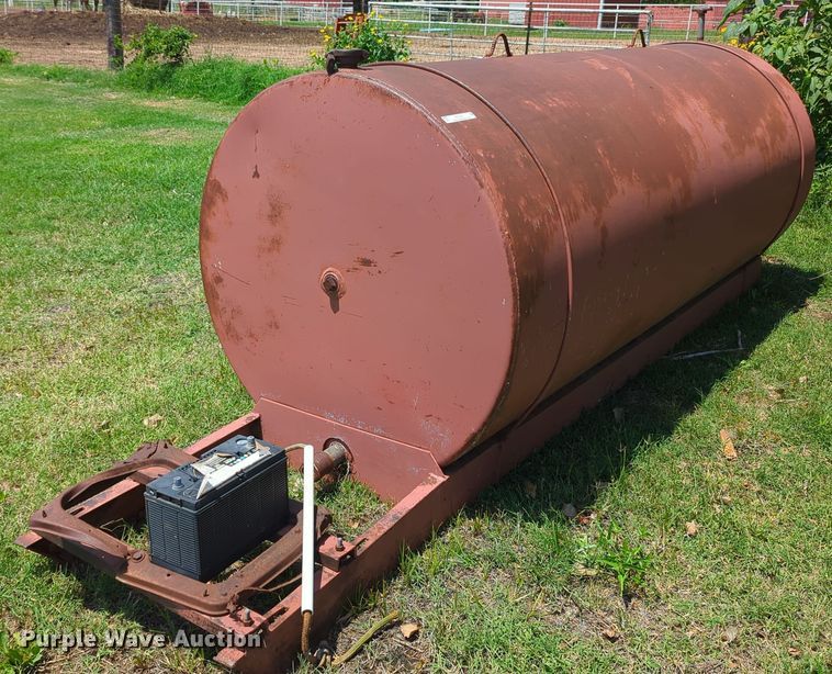 image for item MY9367 Fuel tank