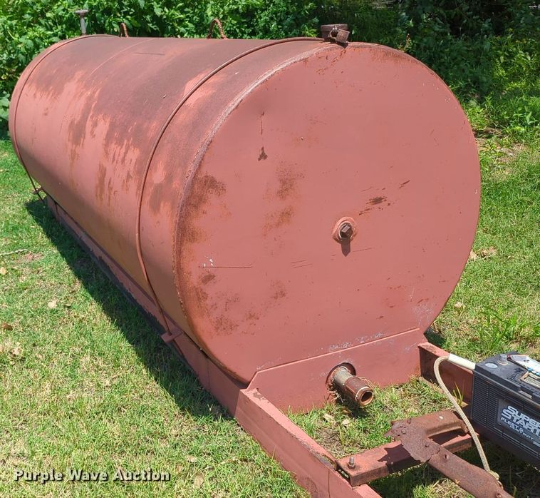 image for item MY9367 Fuel tank