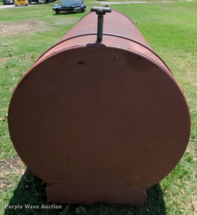 image for item MY9367 Fuel tank