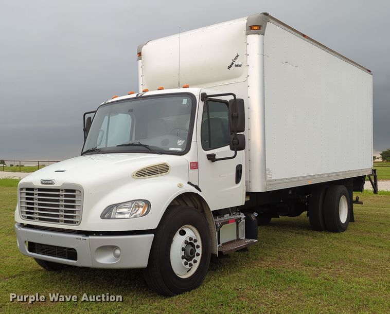 image for item MY9374 2014 Freightliner M2  box truck