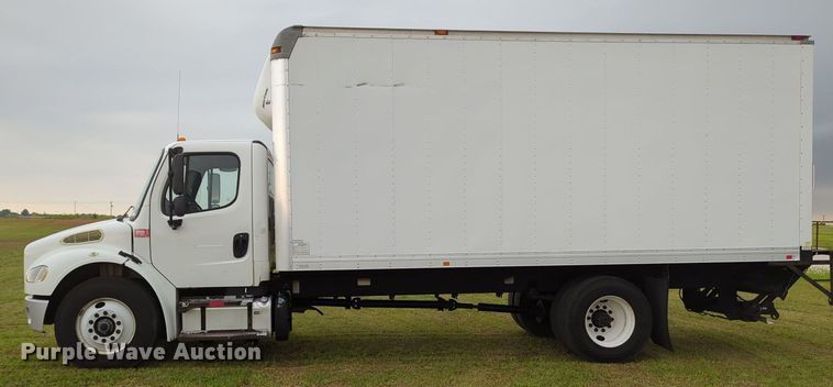 image for item MY9374 2014 Freightliner M2  box truck