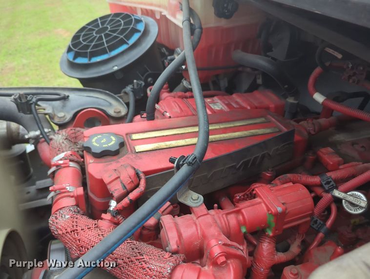 image for item MY9374 2014 Freightliner M2  box truck