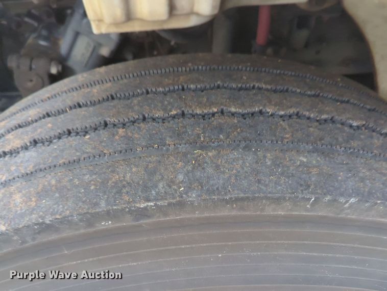 image for item MY9374 2014 Freightliner M2  box truck