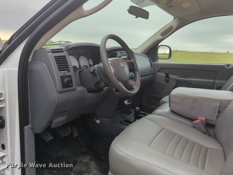 image for item MY9376 2008 Dodge Ram 2500  pickup truck