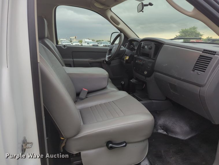 image for item MY9376 2008 Dodge Ram 2500  pickup truck