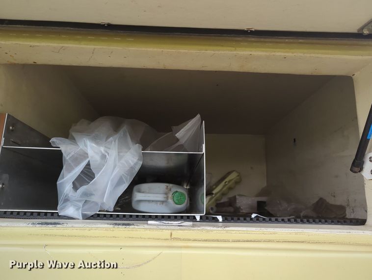 image for item MY9377 2015 Isuzu NPR  refrigerated delivery truck