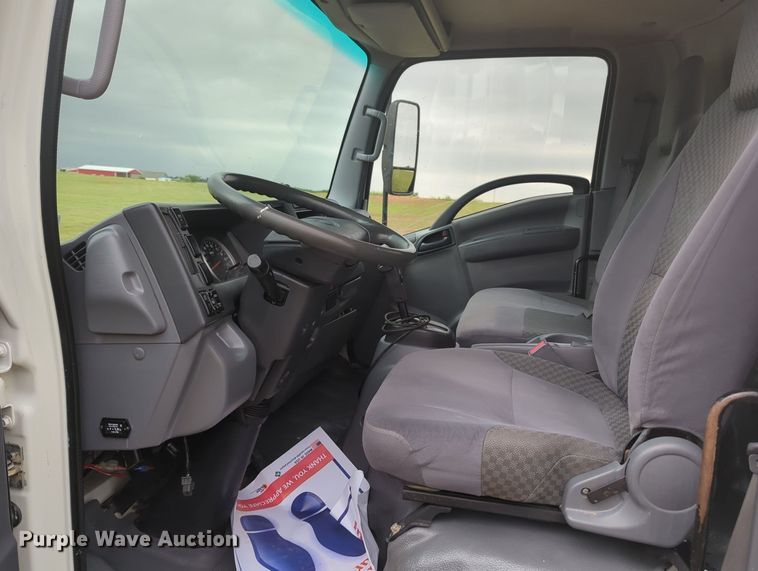 image for item MY9377 2015 Isuzu NPR  refrigerated delivery truck