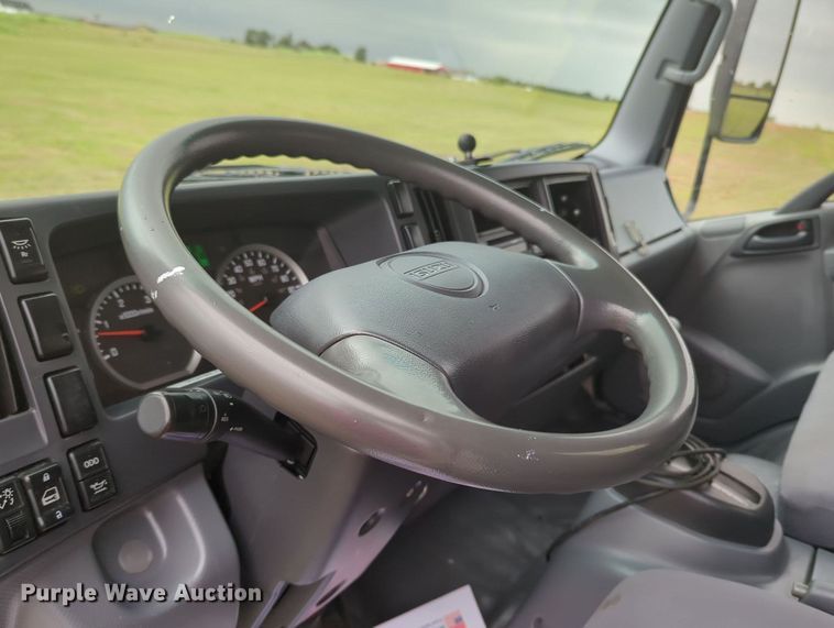 image for item MY9377 2015 Isuzu NPR  refrigerated delivery truck