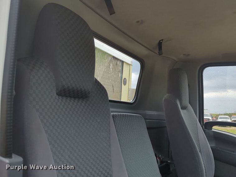 image for item MY9377 2015 Isuzu NPR  refrigerated delivery truck