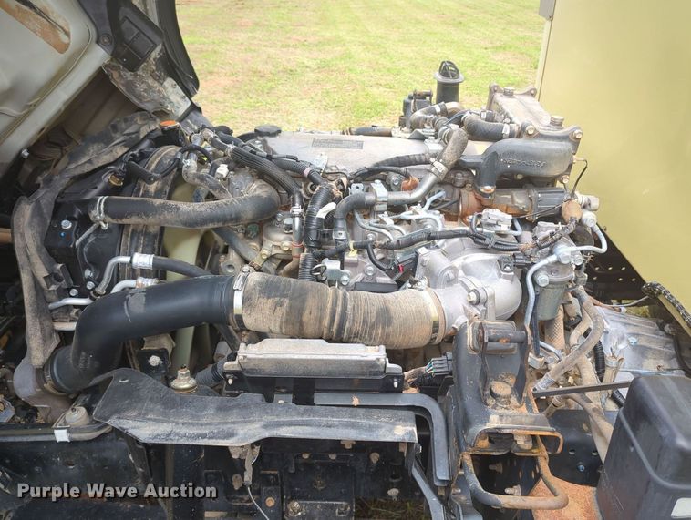 image for item MY9377 2015 Isuzu NPR  refrigerated delivery truck