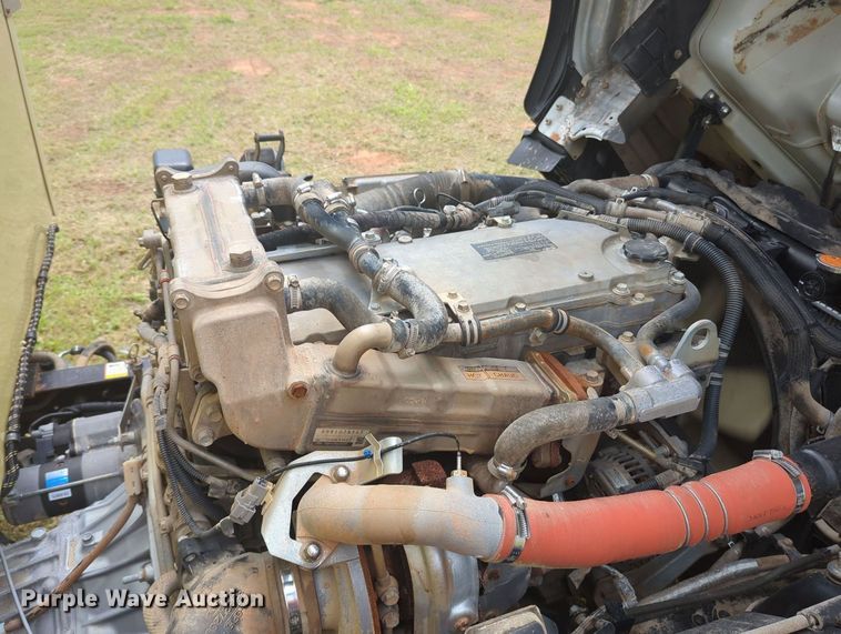 image for item MY9377 2015 Isuzu NPR  refrigerated delivery truck