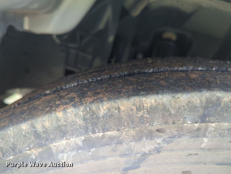 image for item MY9377 2015 Isuzu NPR  refrigerated delivery truck