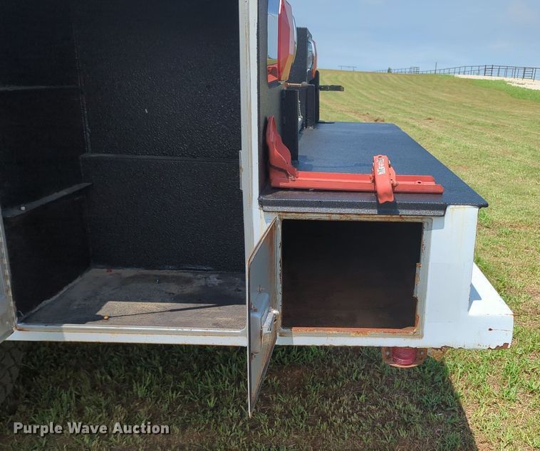 image for item MY9379 1999 Ford  F350 Super Duty  brush fire truck