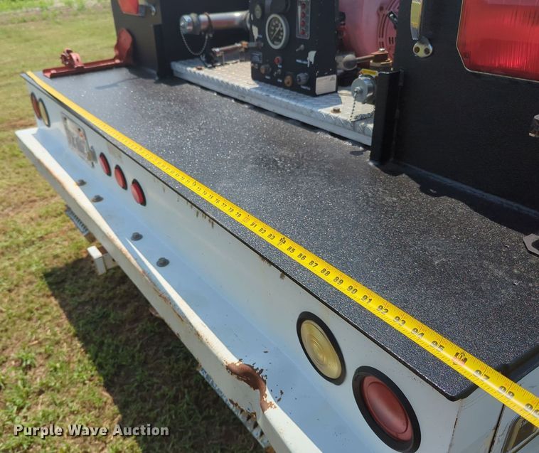 image for item MY9379 1999 Ford  F350 Super Duty  brush fire truck