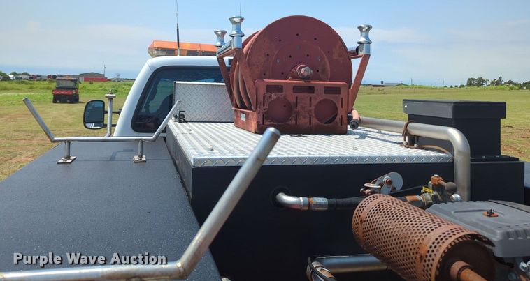 image for item MY9379 1999 Ford  F350 Super Duty  brush fire truck