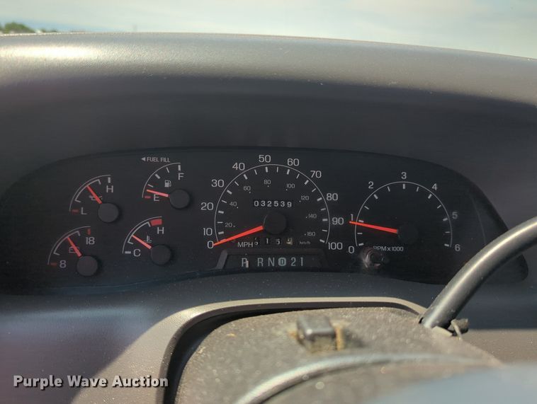 image for item MY9379 1999 Ford  F350 Super Duty  brush fire truck