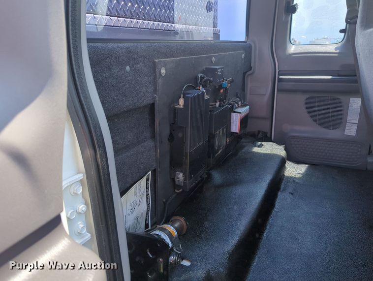 image for item MY9379 1999 Ford  F350 Super Duty  brush fire truck