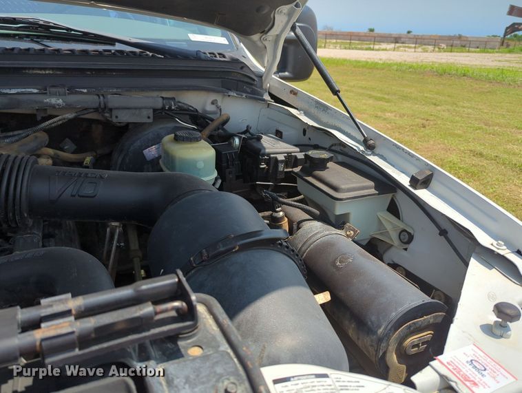 image for item MY9379 1999 Ford  F350 Super Duty  brush fire truck