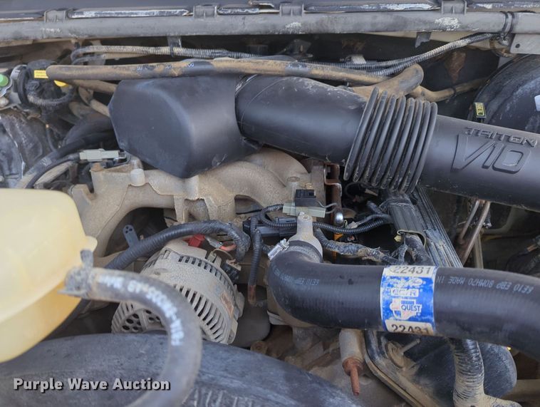 image for item MY9379 1999 Ford  F350 Super Duty  brush fire truck