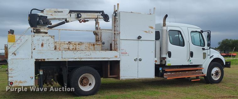 image for item MY9380 2006 Freightliner M2  utility / service truck