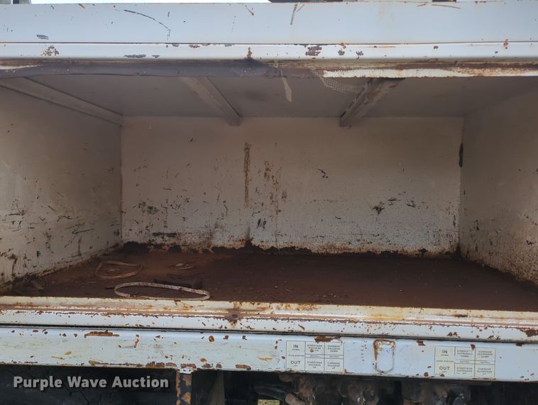 image for item MY9380 2006 Freightliner M2  utility / service truck