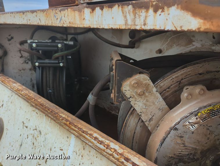 image for item MY9380 2006 Freightliner M2  utility / service truck