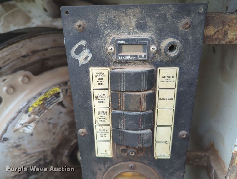 image for item MY9380 2006 Freightliner M2  utility / service truck