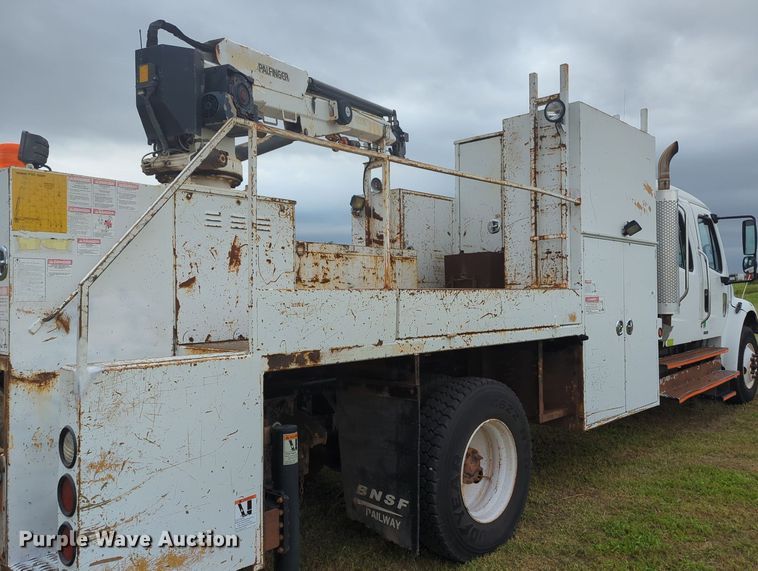 image for item MY9380 2006 Freightliner M2  utility / service truck