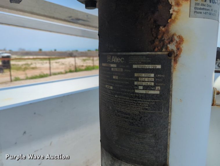 image for item MY9383 2007 Ford F350 Super Duty  bucket truck