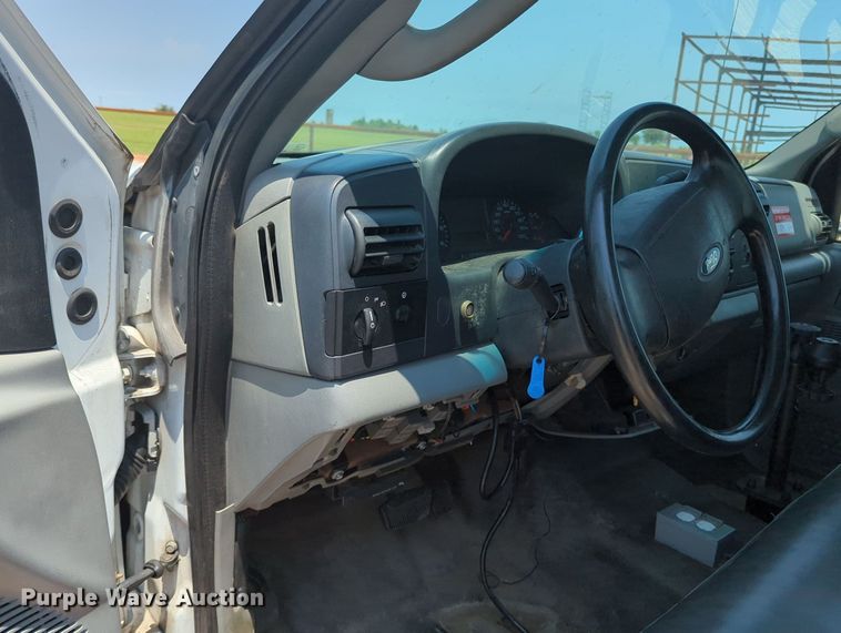 image for item MY9383 2007 Ford F350 Super Duty  bucket truck