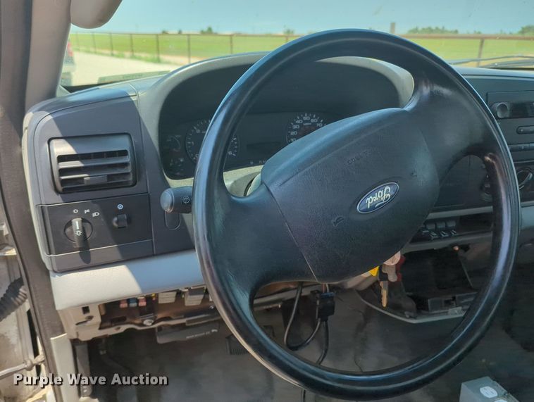 image for item MY9383 2007 Ford F350 Super Duty  bucket truck