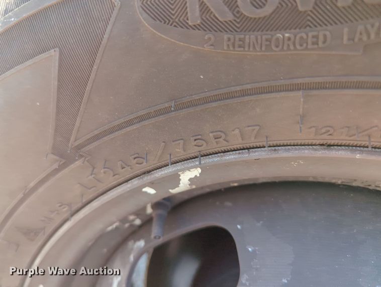 image for item MY9383 2007 Ford F350 Super Duty  bucket truck