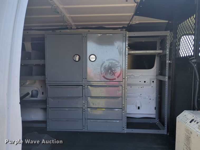 image for item MY9384 2007 Ford E250  van