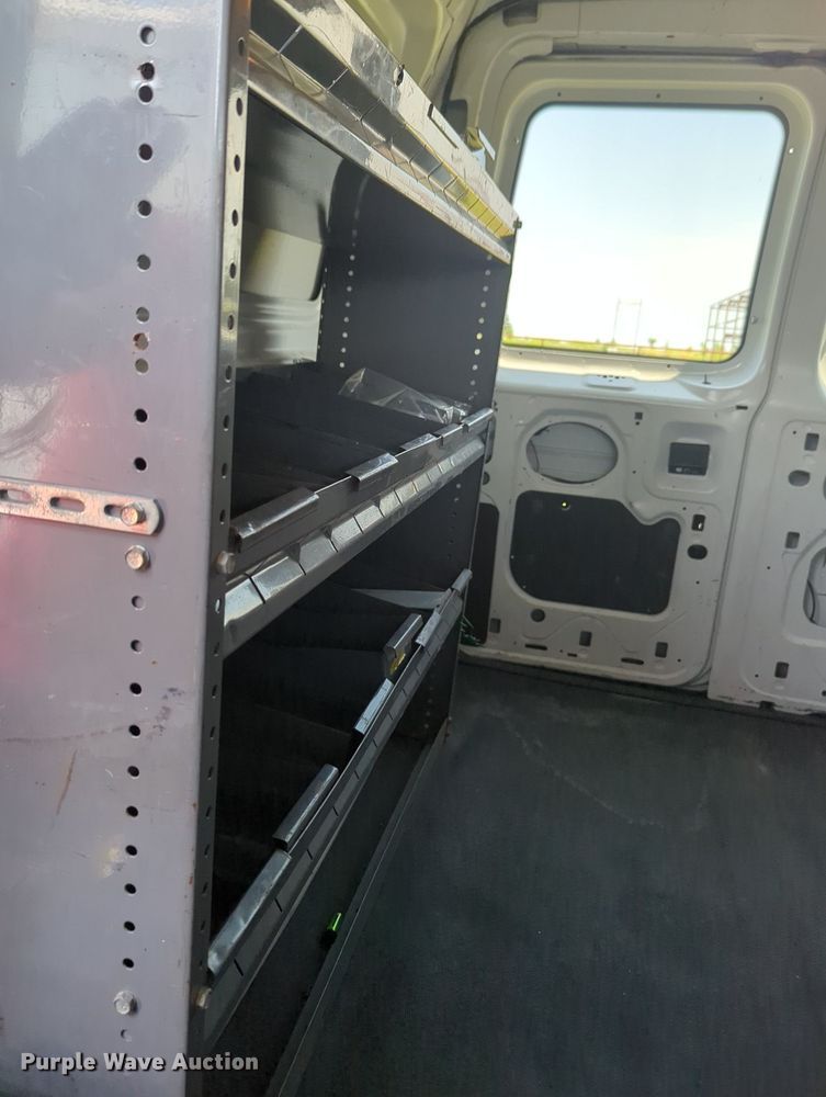 image for item MY9384 2007 Ford E250  van