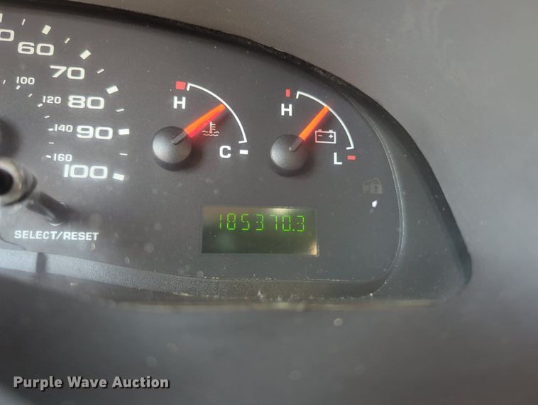 image for item MY9384 2007 Ford E250  van