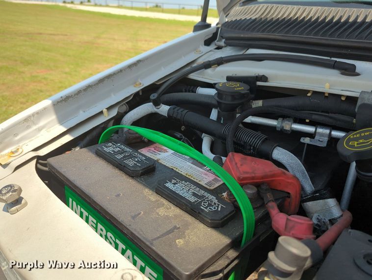 image for item MY9384 2007 Ford E250  van